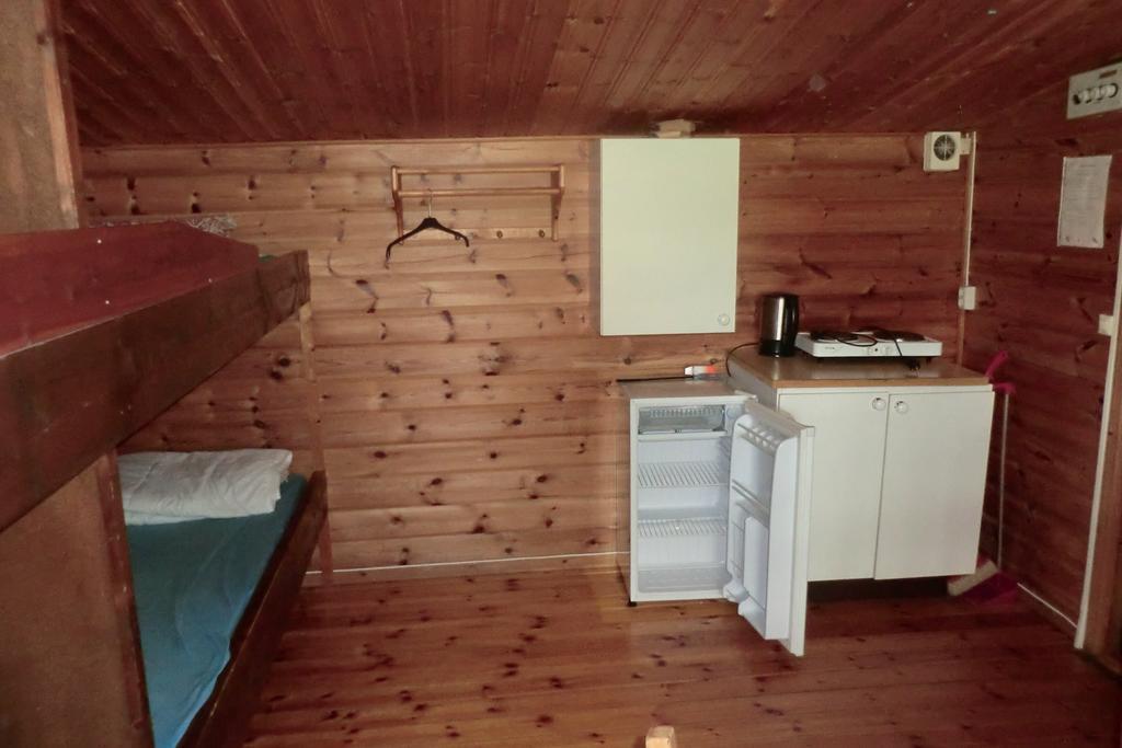 Villa Backgardens Stugby Axvall Habitación foto